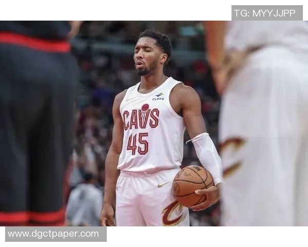 2018年NBA总决赛第三场骑士与勇士精彩集锦回顾与分析